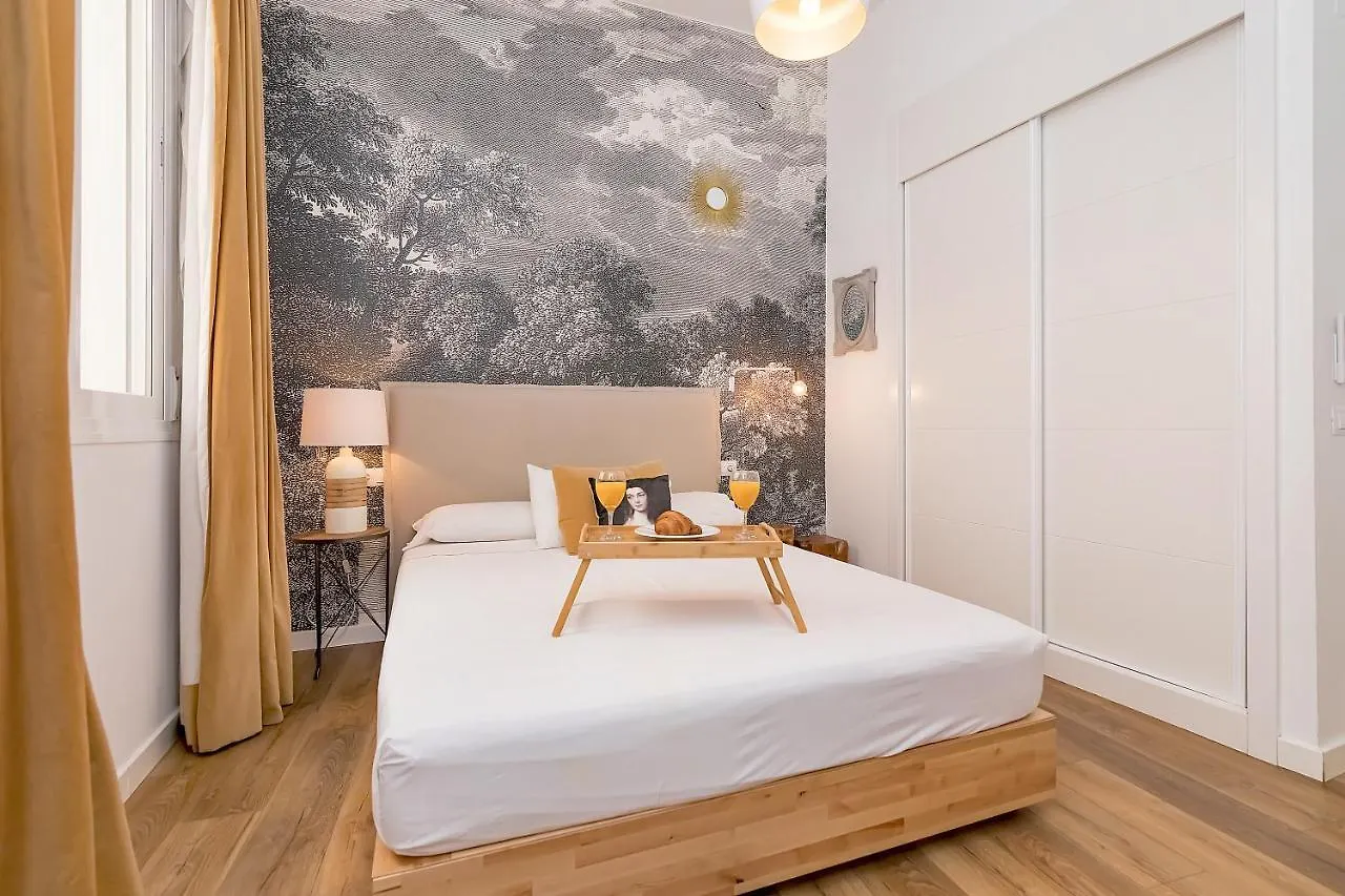 Apartment Bhost - Nino Guevara Malaga